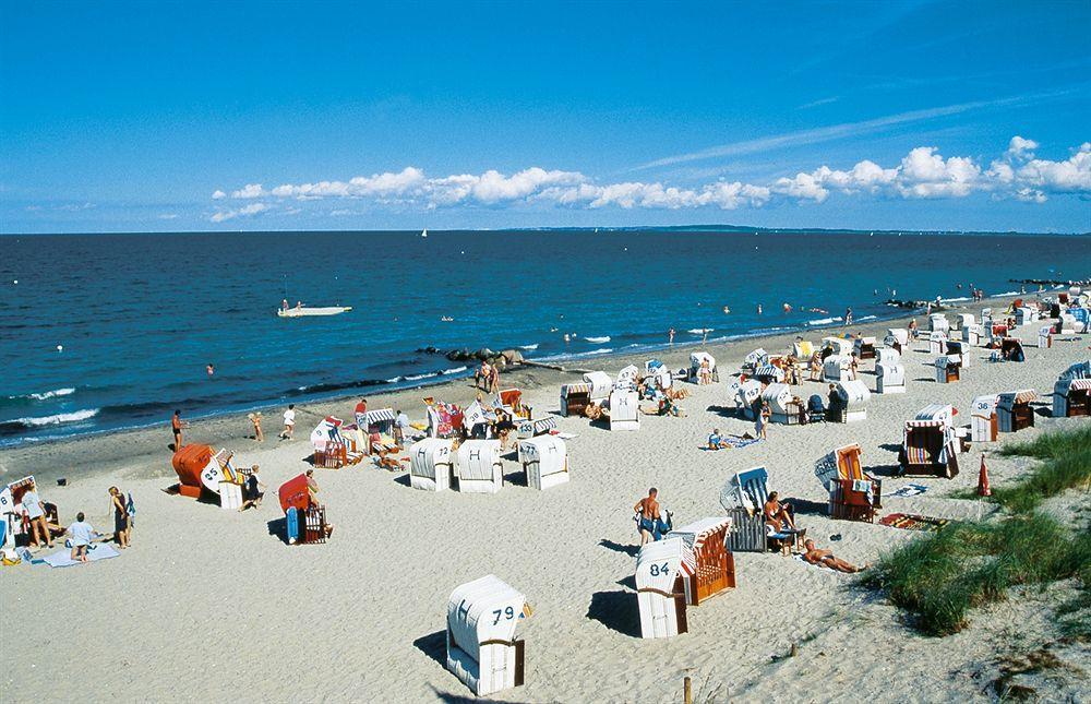 Hotel Haus Am Meer Ховахт Екстериор снимка
