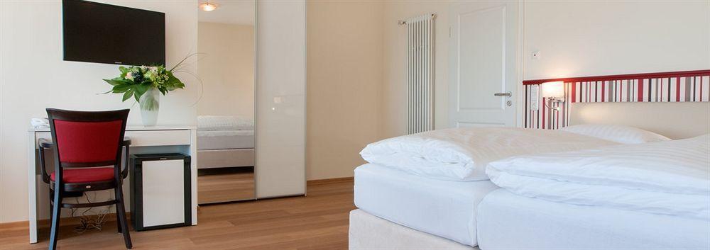 Hotel Haus Am Meer Ховахт Екстериор снимка