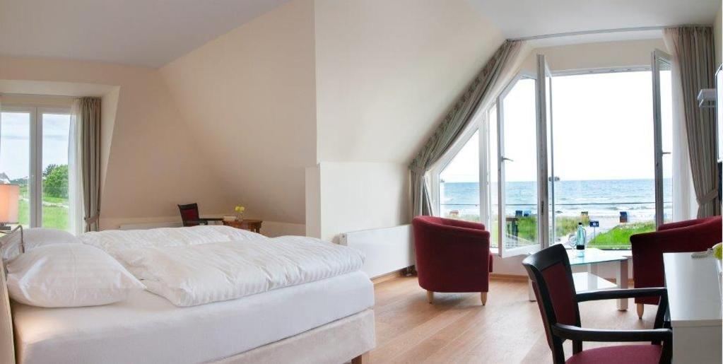Hotel Haus Am Meer Ховахт Стая снимка