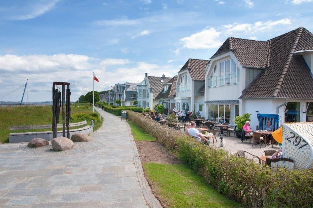 Hotel Haus Am Meer Ховахт Екстериор снимка