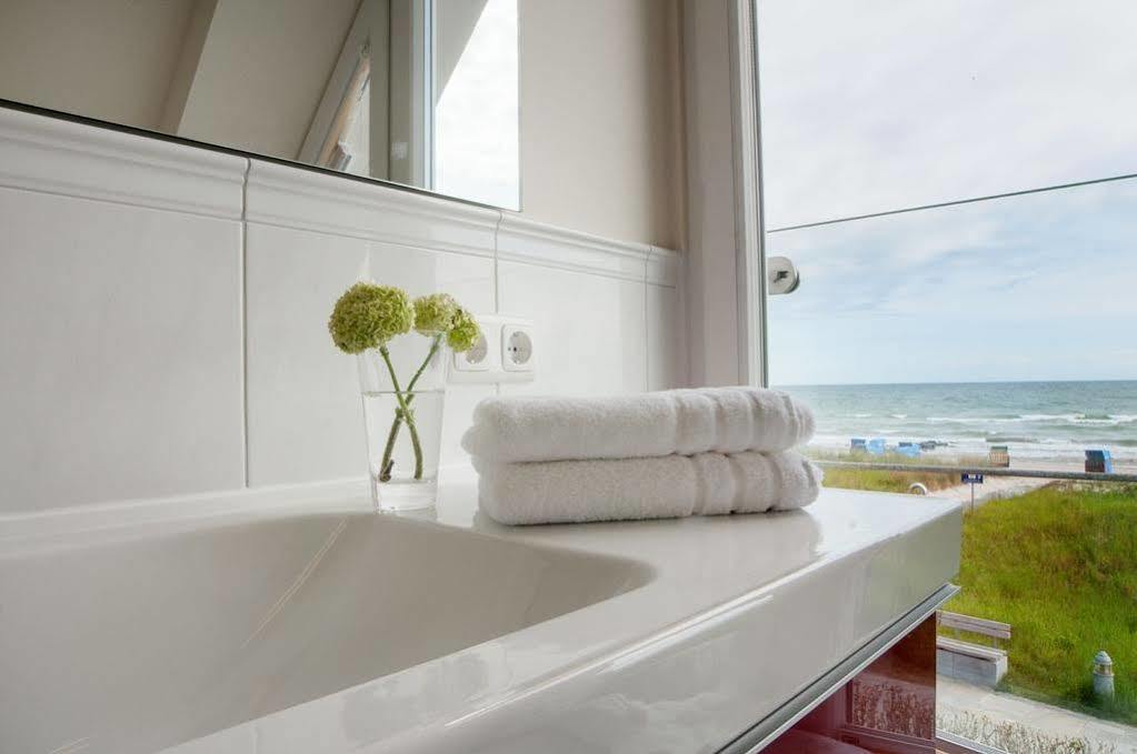 Hotel Haus Am Meer Ховахт Екстериор снимка